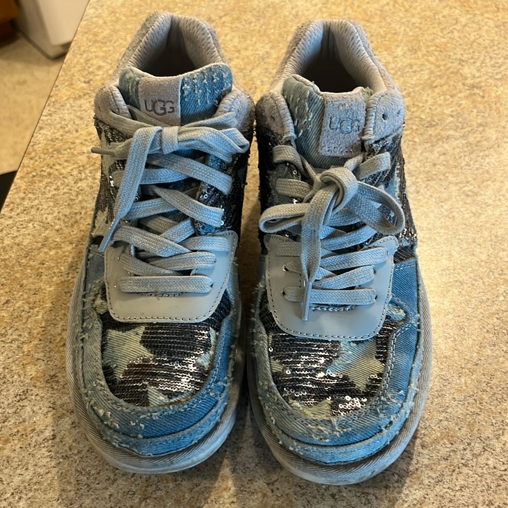 Ugg Highland Sneakers—Size 9